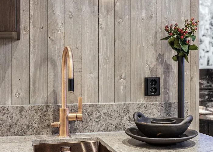 North Silence 16a By Hilla *